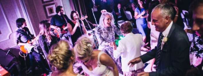 Vibetown - Guildford & Surrey's Best Wedding & Party Band